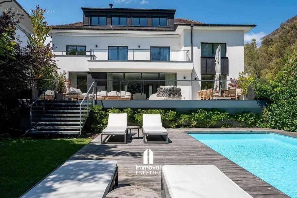 Orangerie - villa 360m2 - 8,83 ares - photo 2