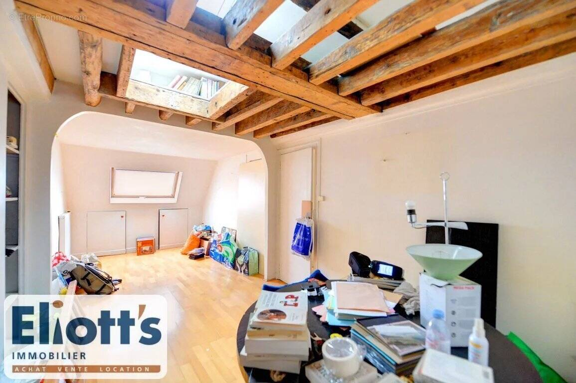 Appartement à PARIS-4E