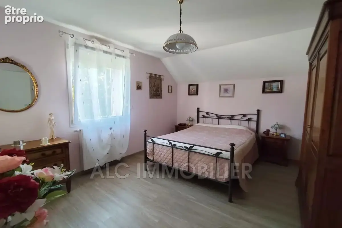 Maison 4 pièces 119 m² à vendre à Alencon (61000) - photo 3