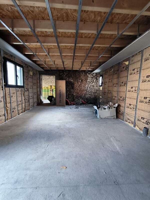 Dépendance 29m² - Maison à HERRERE