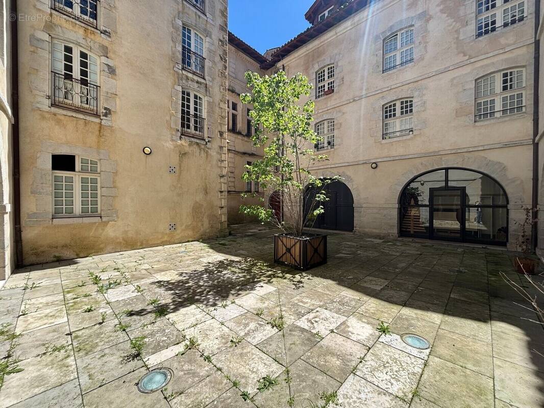 Appartement à BAYONNE