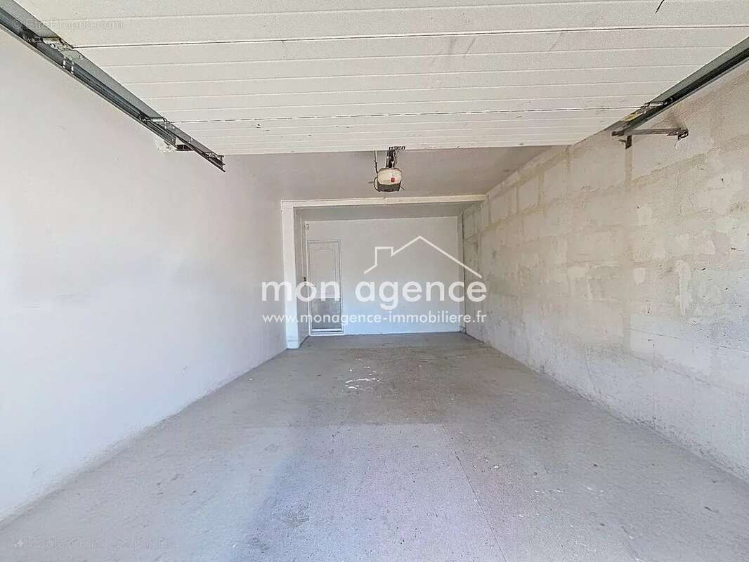 Maison à LA NEUVILLE-CHANT-D&#039;OISEL