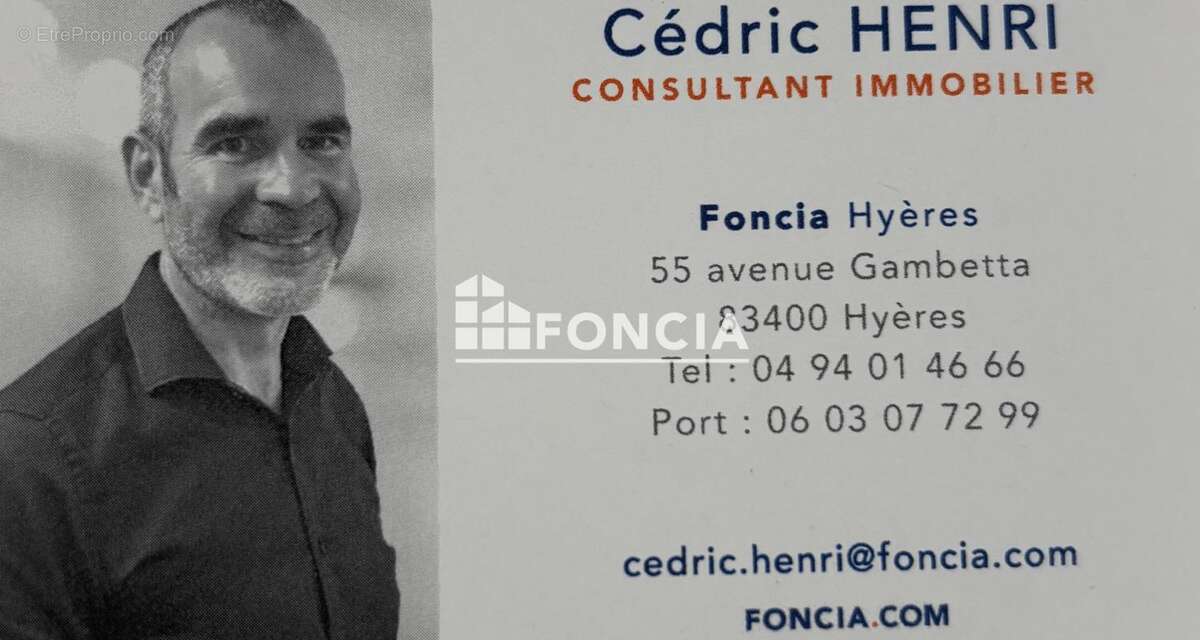 Appartement à HYERES