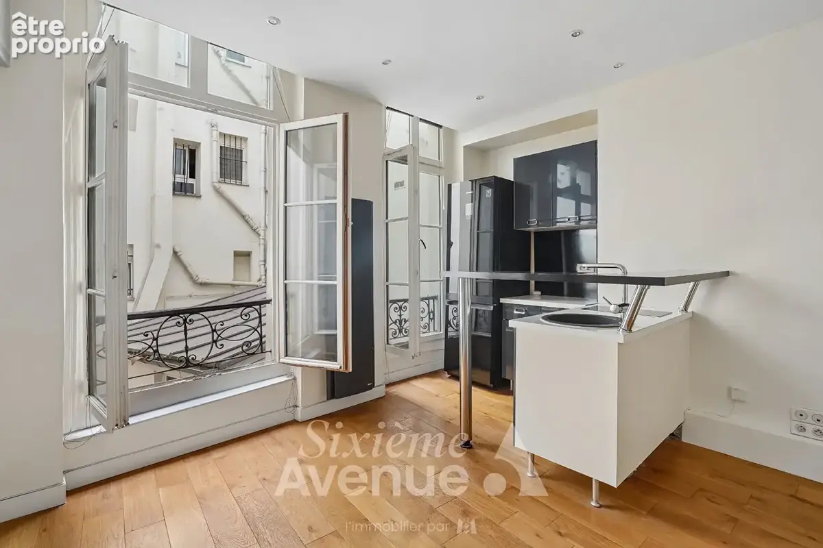 Appartement à PARIS-4E