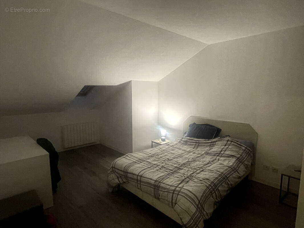 Appartement à GENESTON