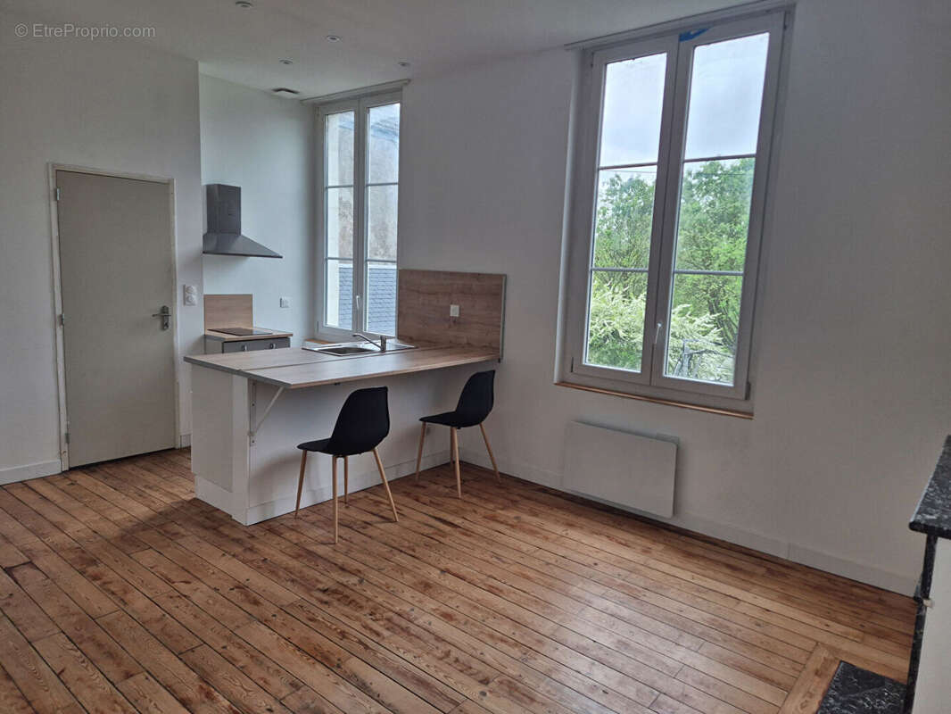 Appartement à SAINT-CYR-SUR-LOIRE