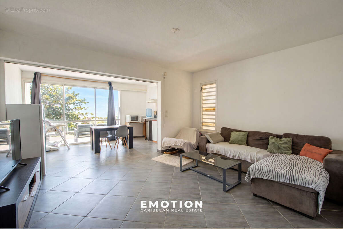 Appartement t2 - 51 m2 - avec terrasse - vue mer - photo 2