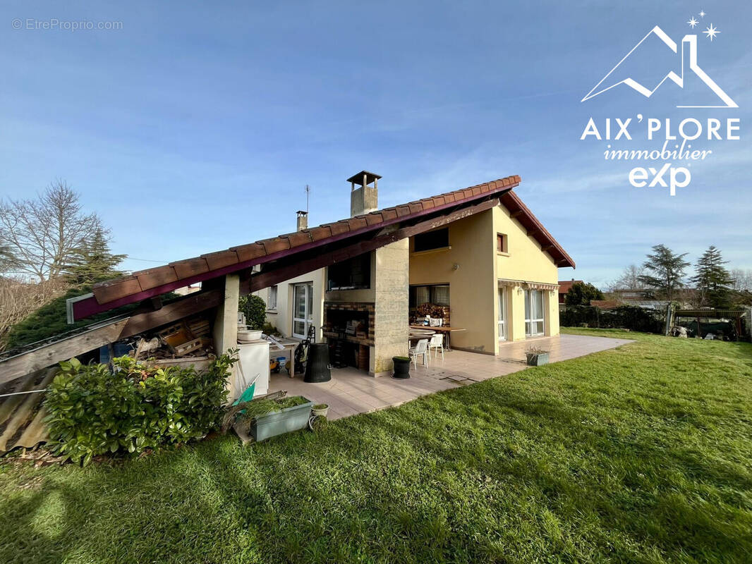 Maison à MEXIMIEUX