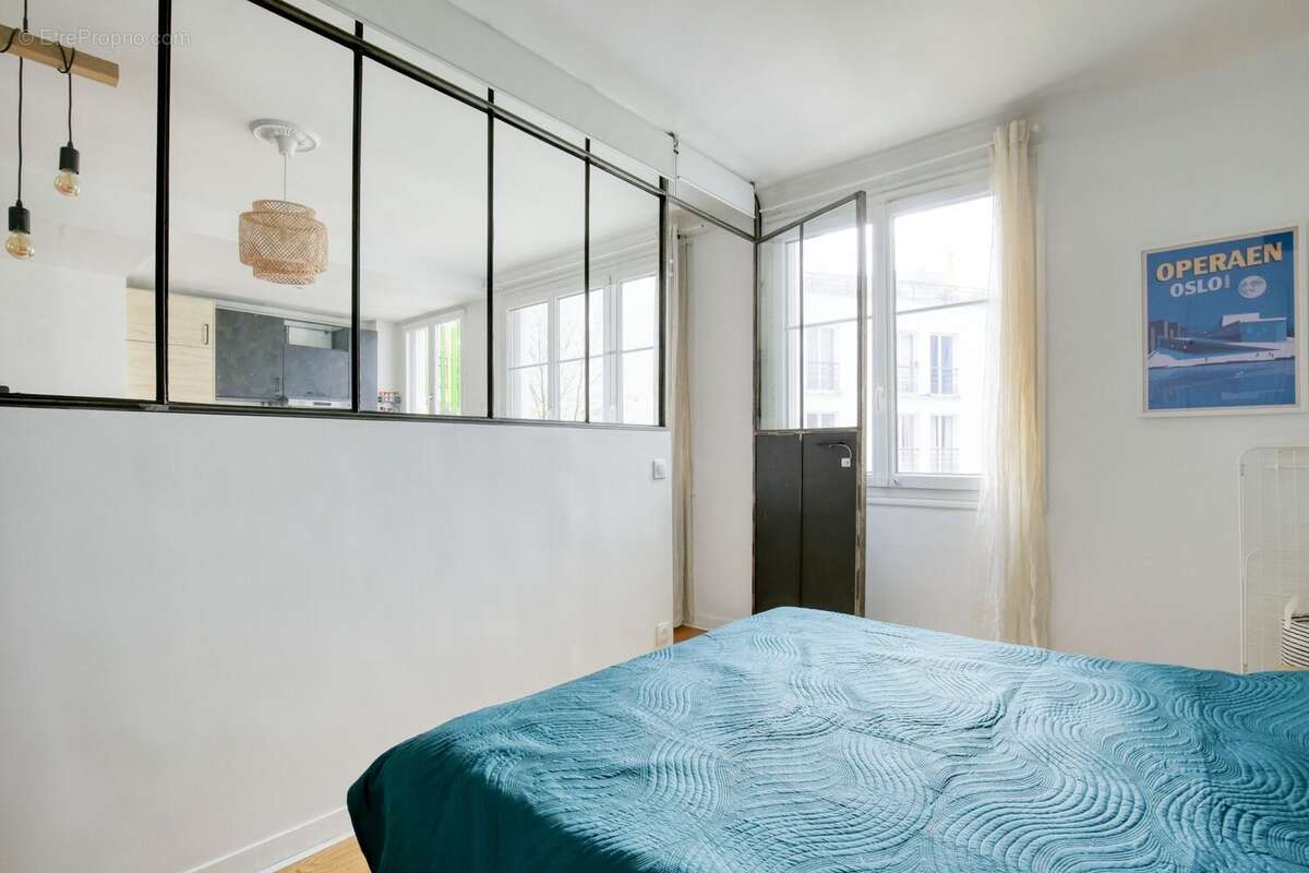 Appartement à PARIS-10E