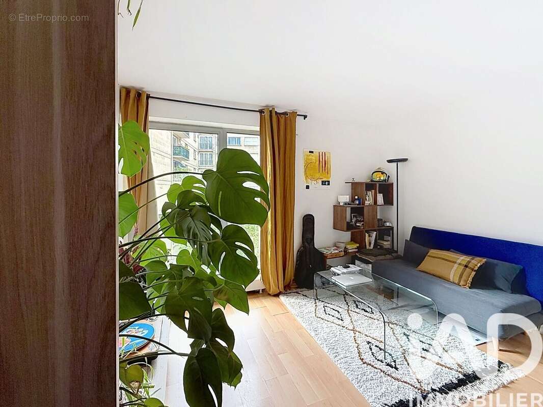 Photo 3 - Appartement à LEVALLOIS-PERRET