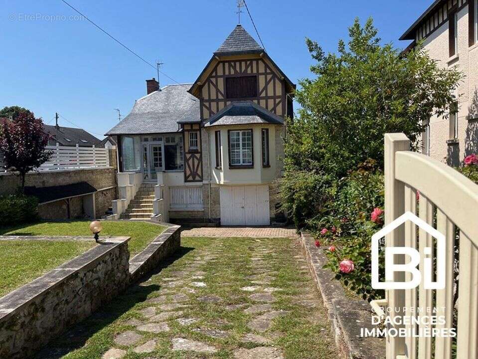 Maison à OUISTREHAM