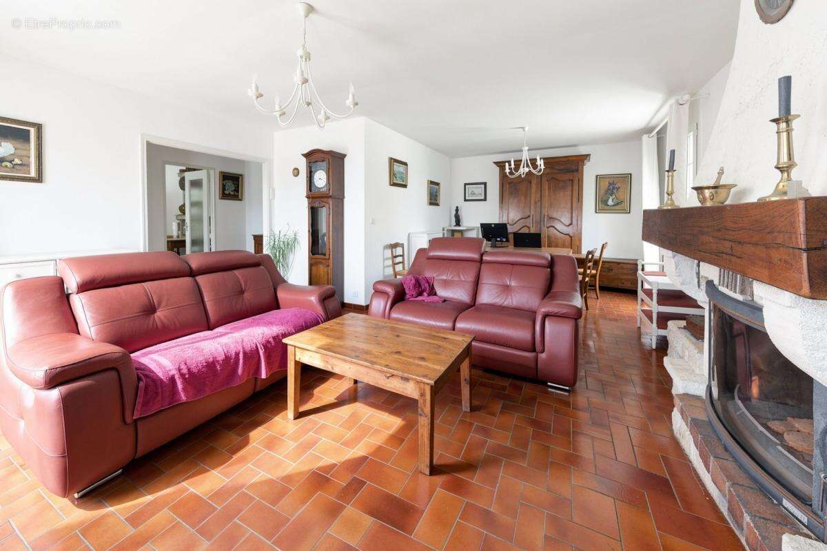 Maison à BOUC-BEL-AIR