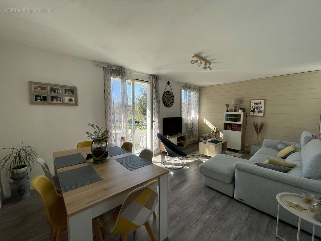 Appartement à SAINT-OUEN-L'AUMONE