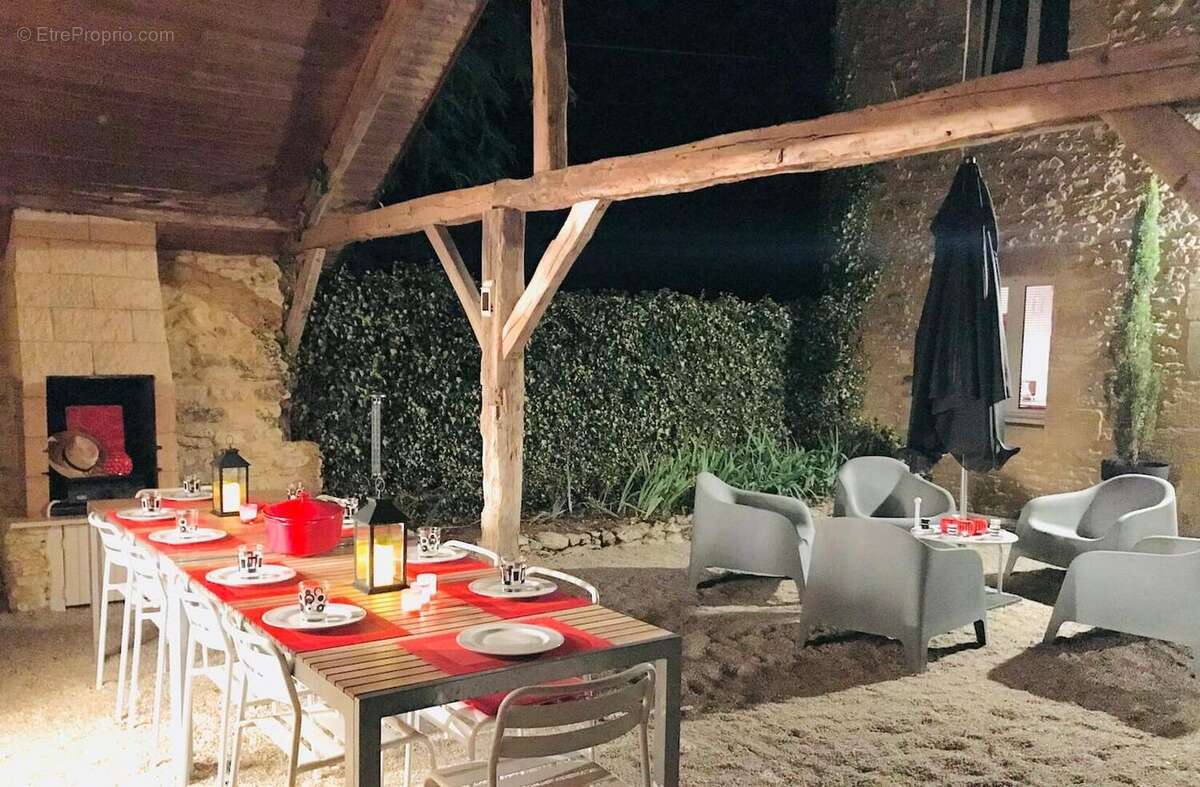 Latrei9 - Maison à CASTELNAUD-LA-CHAPELLE