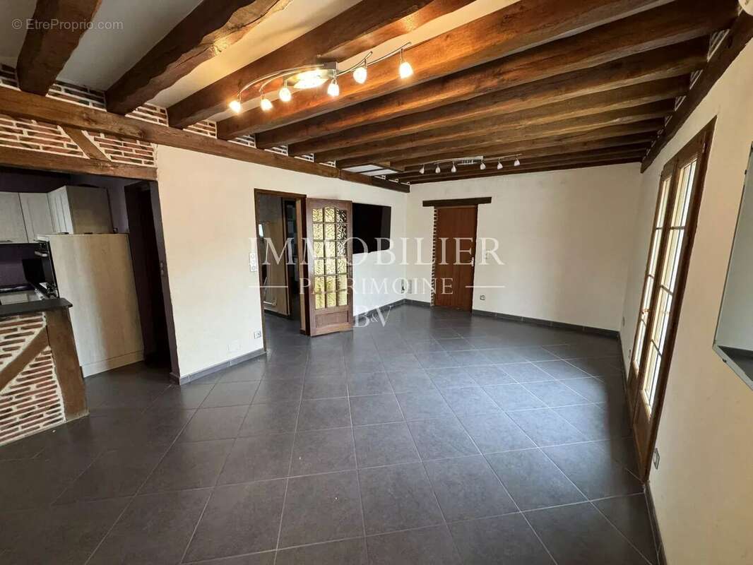 Maison à MONT-PRES-CHAMBORD