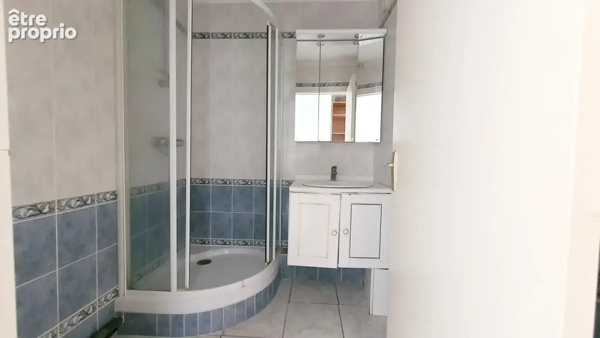 Chartres- appartement 73.55 m² - ascenseur - balcon - cave et parking - photo 10