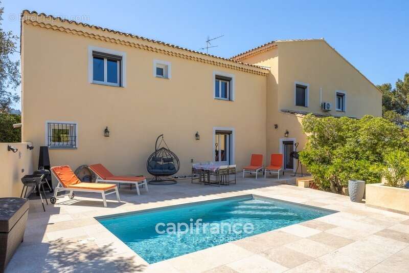 Maison à MARSEILLE-11E