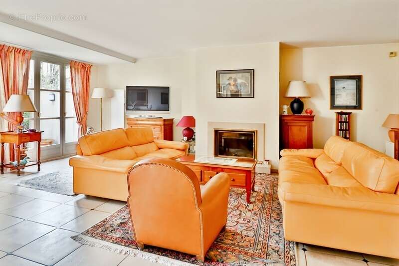 Maison à RUEIL-MALMAISON