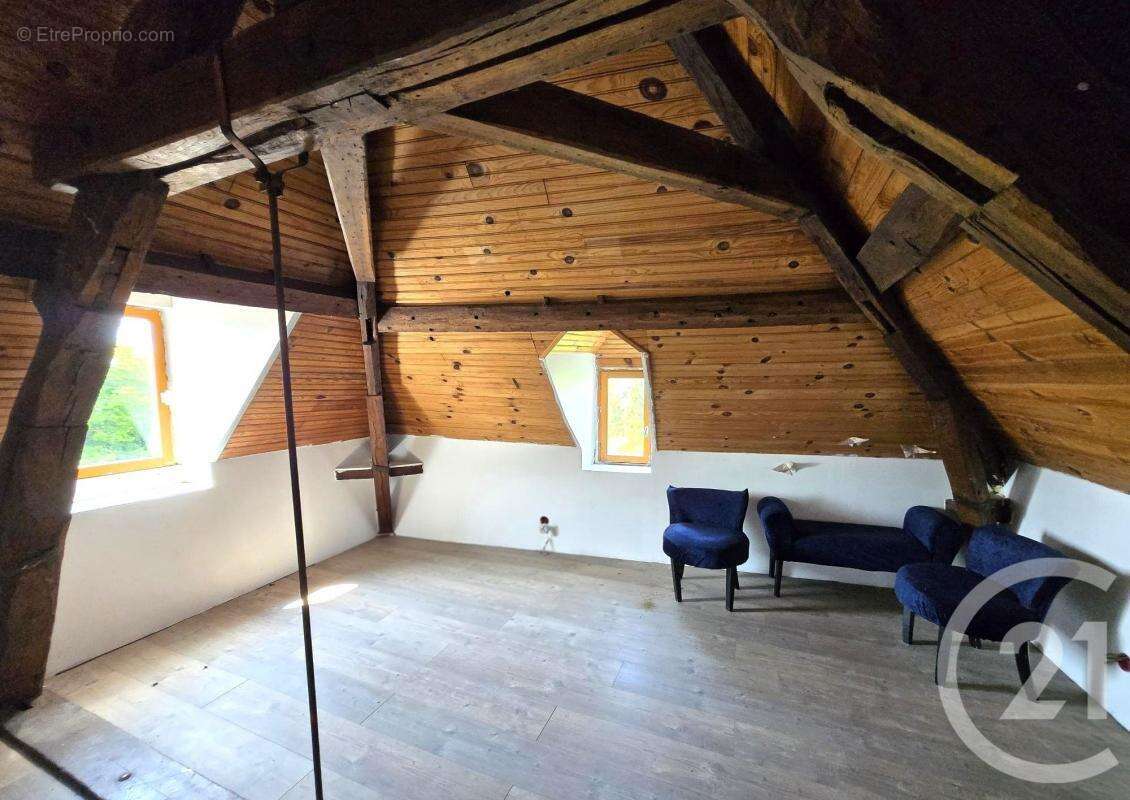 Maison à PONT-SAINTE-MAXENCE