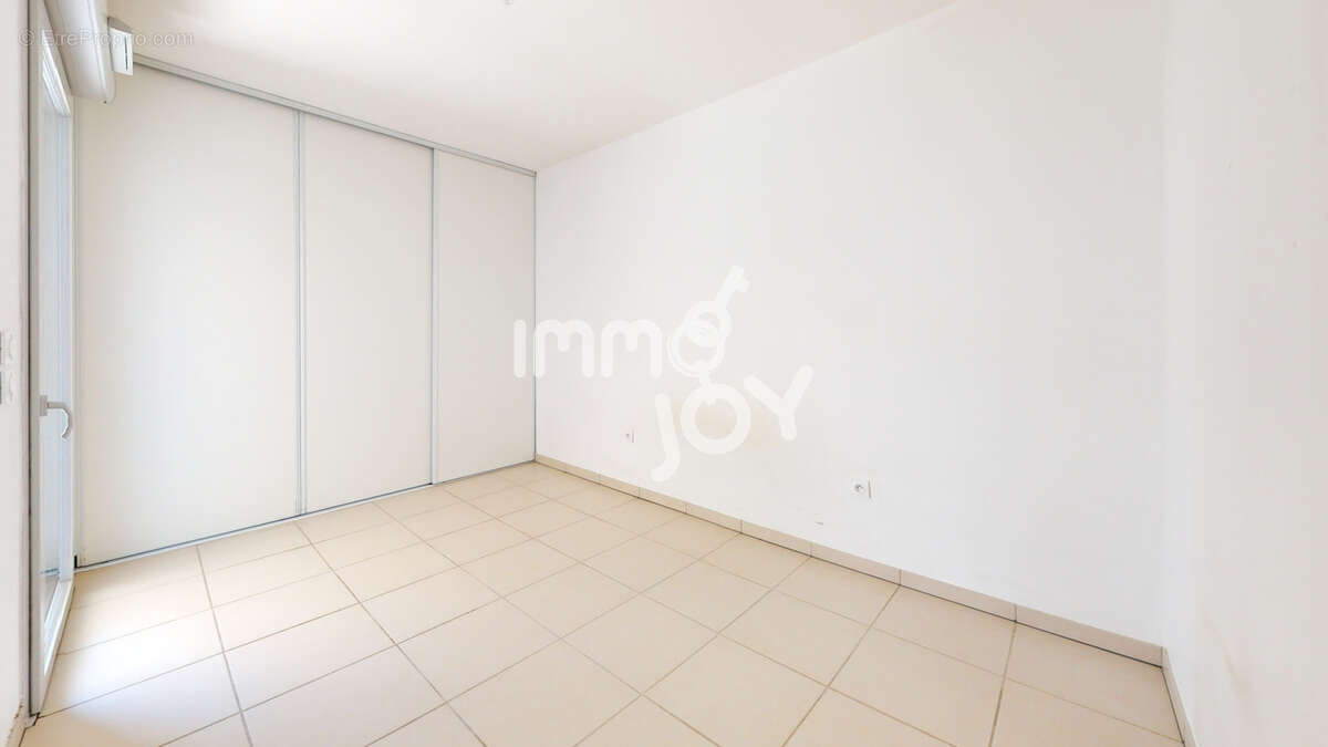 Appartement à Vendre BEAUZELLE - photo 9
