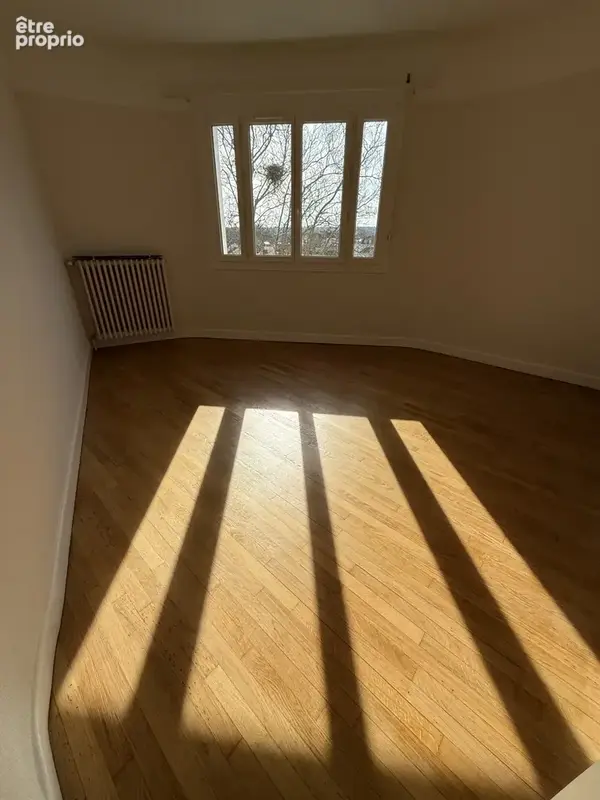 Vichy - t3 avec balcon et ascenseur - photo 9