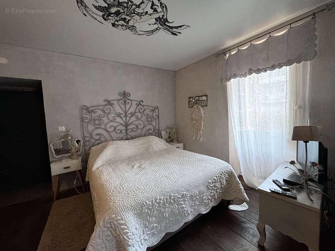 Maison à CASTELLO-DI-ROSTINO