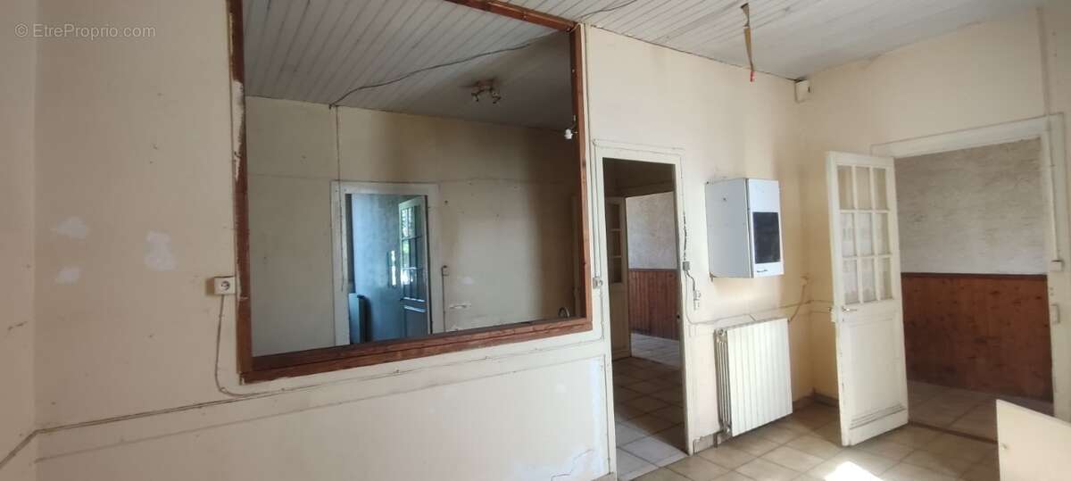 Maison 61 m² à Lalinde  - photo 4