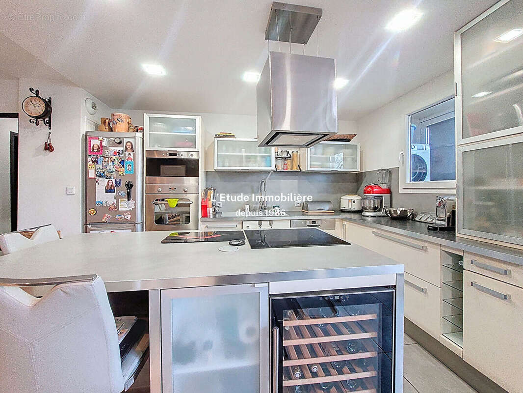 Appartement à RILLIEUX-LA-PAPE