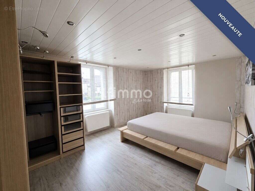 Duplex atypique de 158 m² avec jardin et 2 garages - photo 4