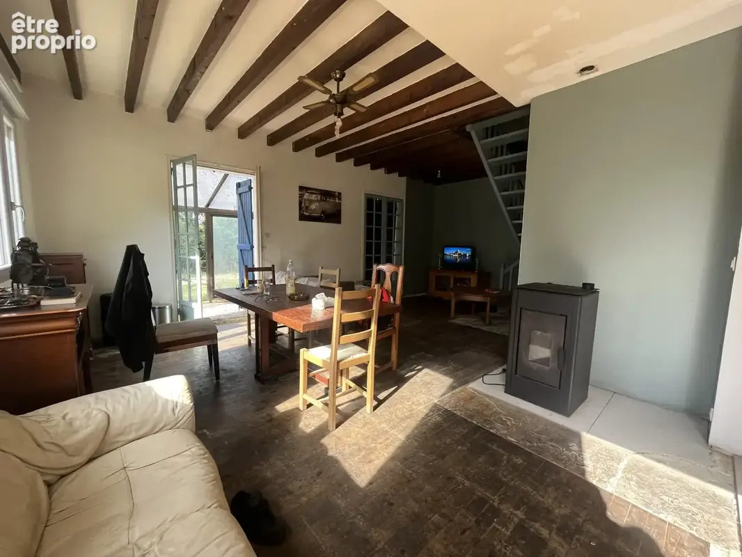 Maison de charme avec fort potentiel   Javené - photo 2