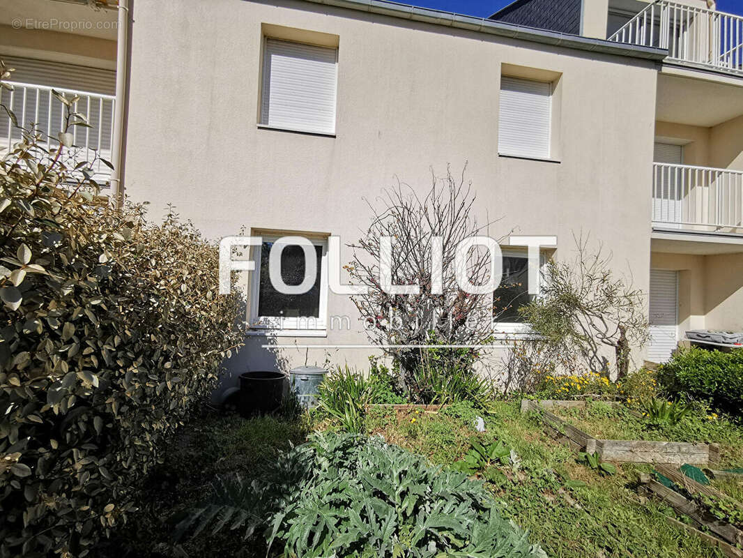 A vendre appartement de plain pied en front de mer Jullouville - photo 13