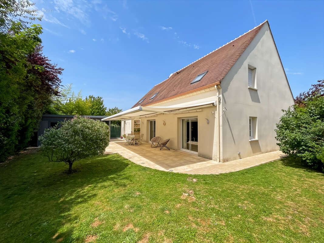 Maison à BREUIL-LE-SEC