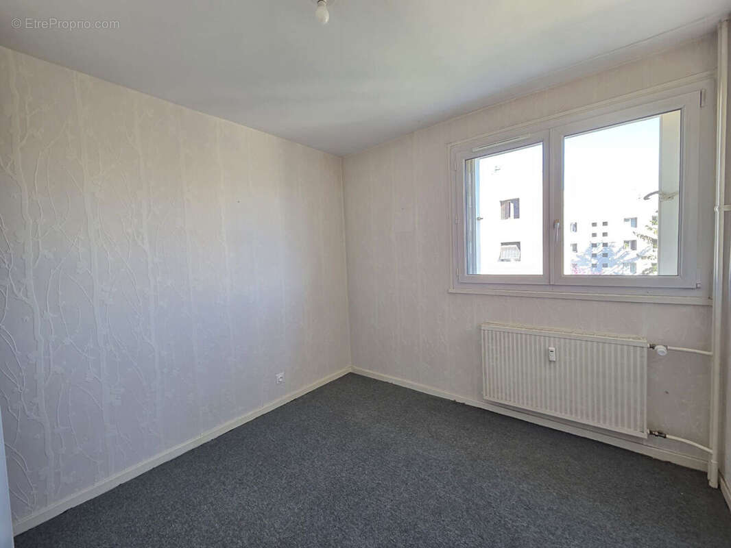 Appartement à LYON-8E