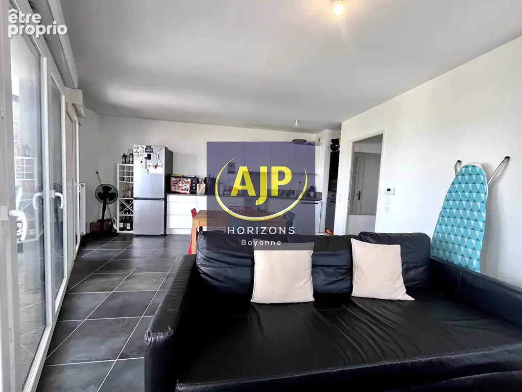 ANGLET - T3 + parking + cave - photo 4