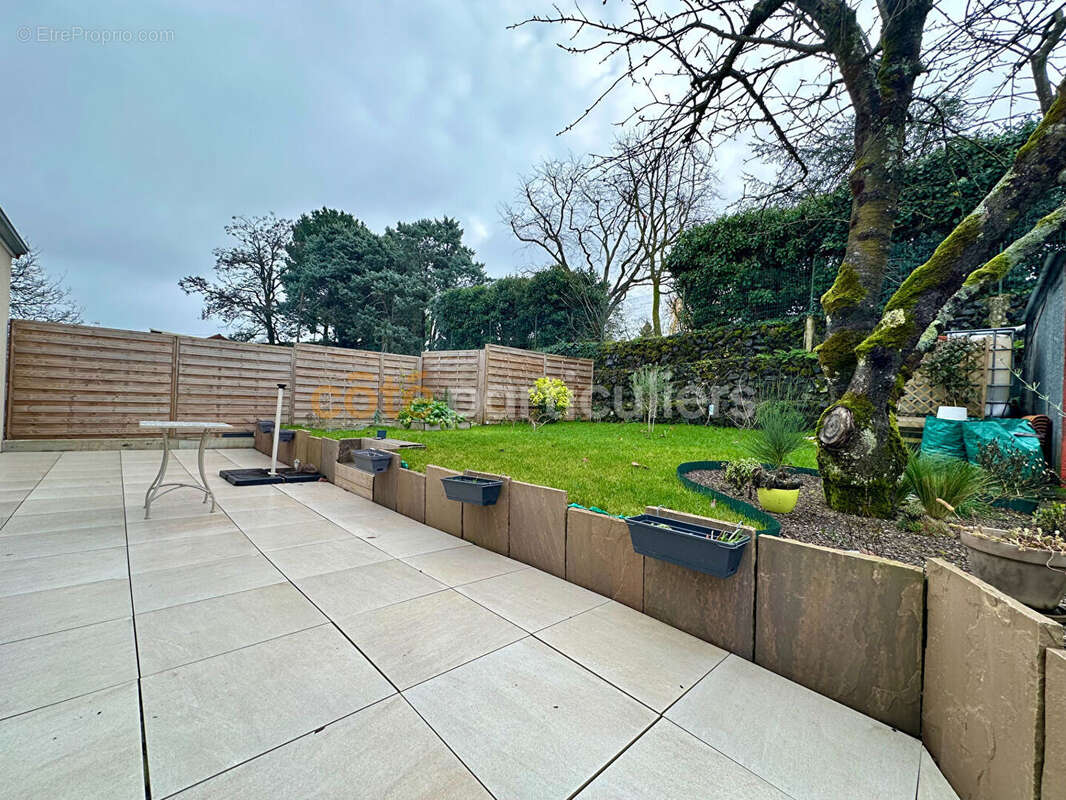 Maison à LE MAY-SUR-EVRE