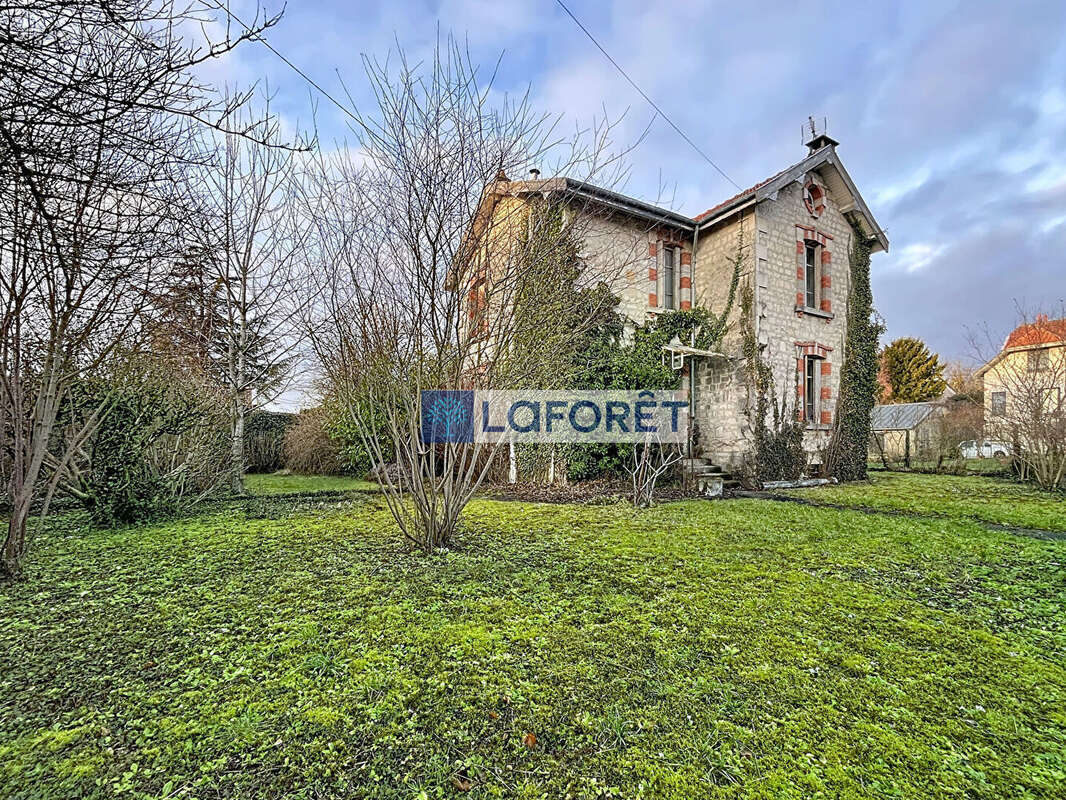 Maison à Wassy 6 pièce(s) 104 m2 - photo 7