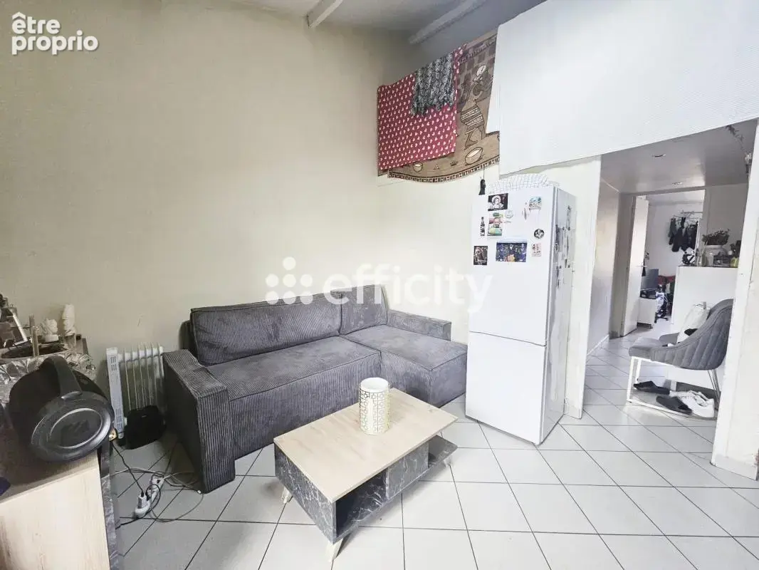 Appartement 2 pièces 33 m² à vendre à Saint-Denis (93200) - photo 2