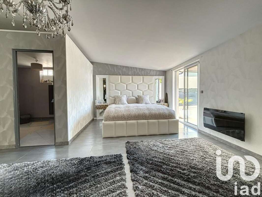 Photo 5 - Maison à MONTGERON