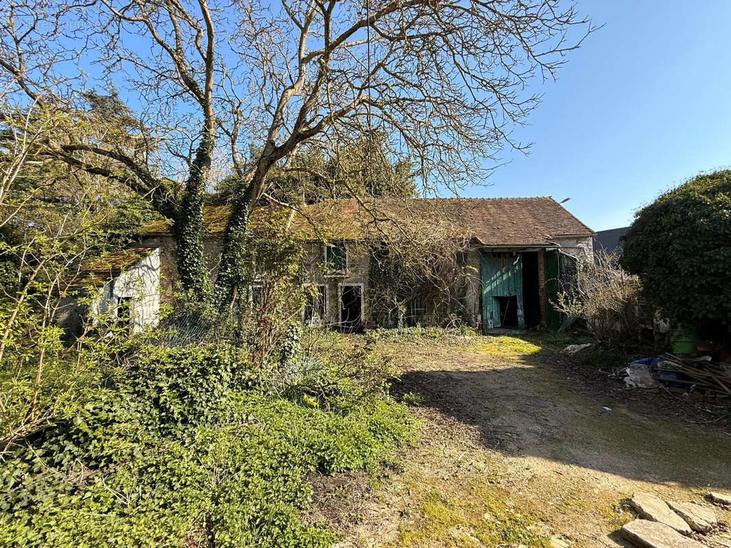 Maison à CERNY