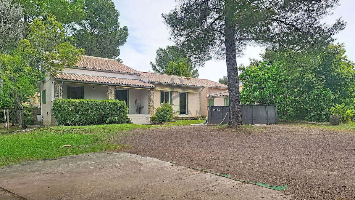 Maison à FREJUS