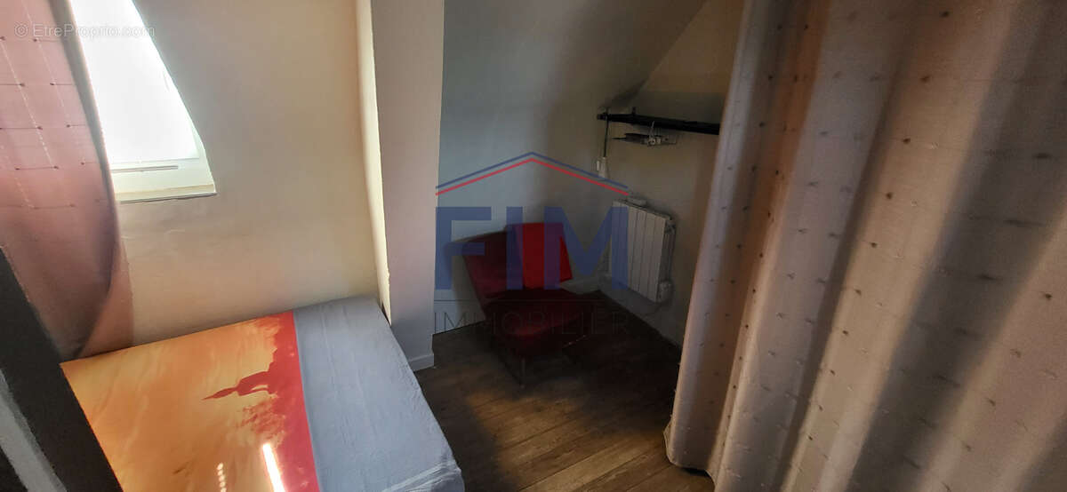 Maison à GREGES