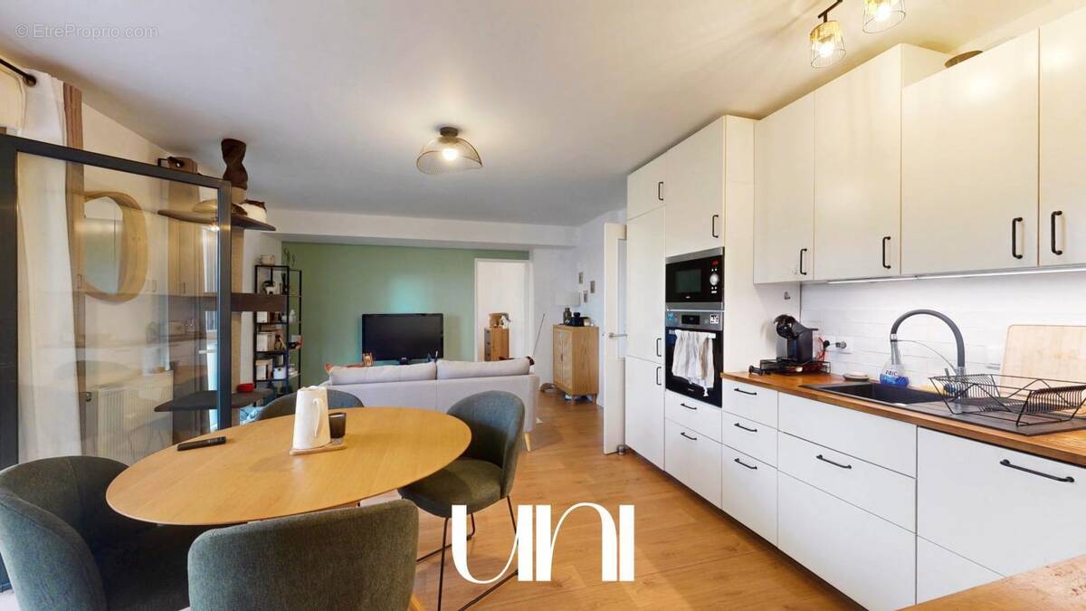 Appartement à HEROUVILLE-SAINT-CLAIR