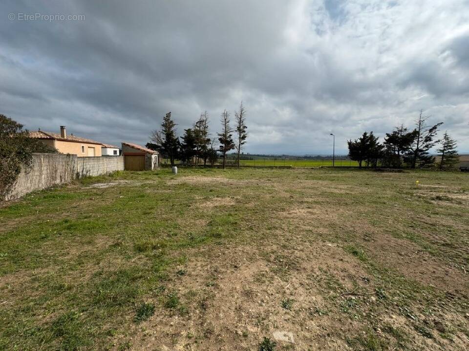 Terrain à MOUSSOULENS