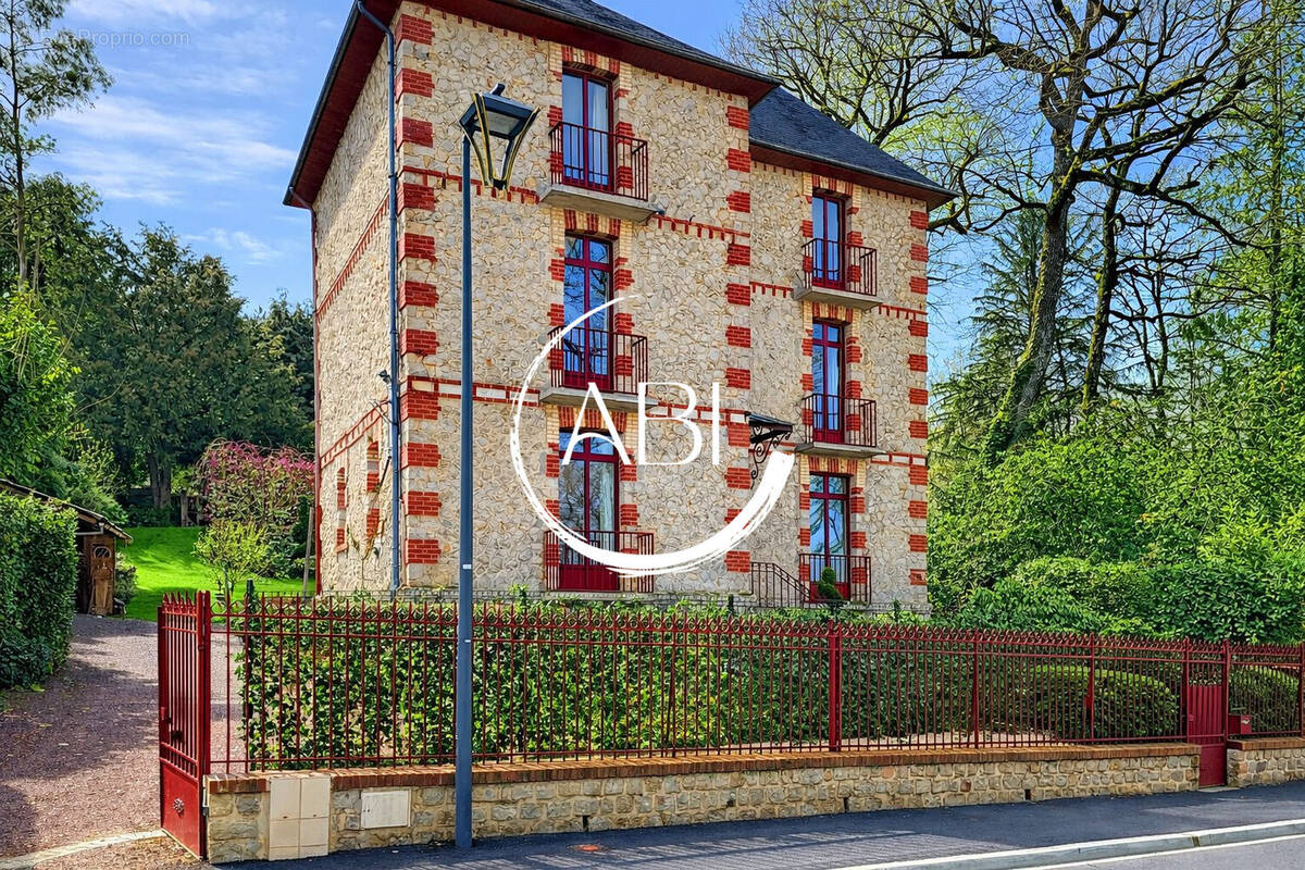 Maison à BAGNOLES-DE-L'ORNE