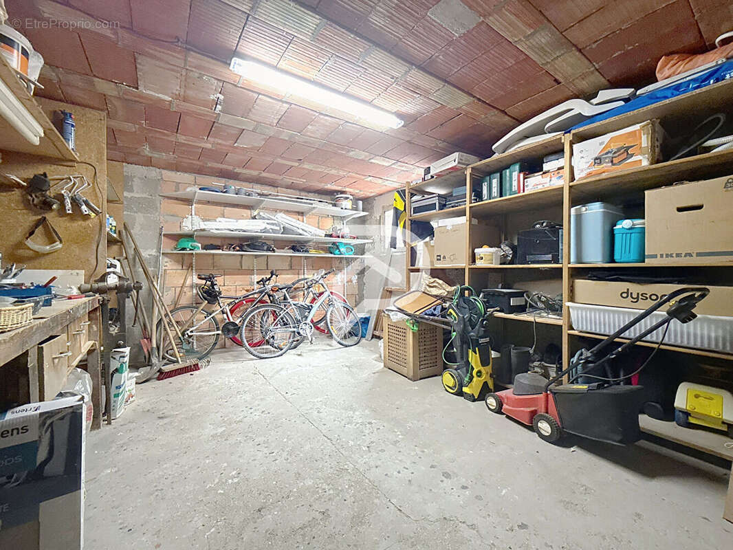 Maison à CHAMPS-SUR-MARNE