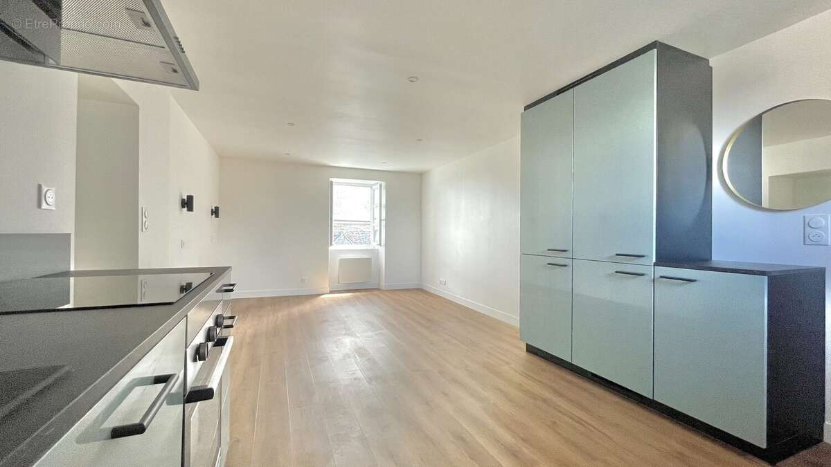 Appartement à BAIN-DE-BRETAGNE