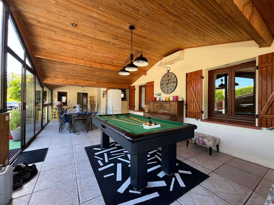 Maison à COLAYRAC-SAINT-CIRQ