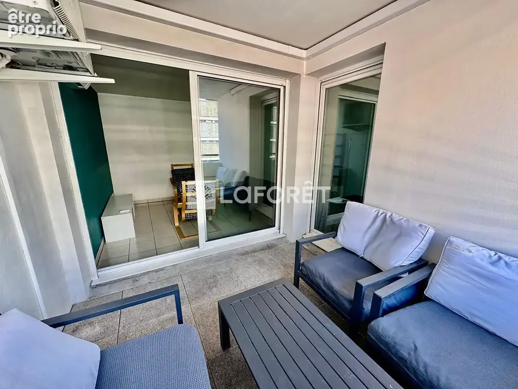 Appartement T2 avec terrasse Marseille 43 m2 Quartier Arenc-Euroméditerranée - photo 7