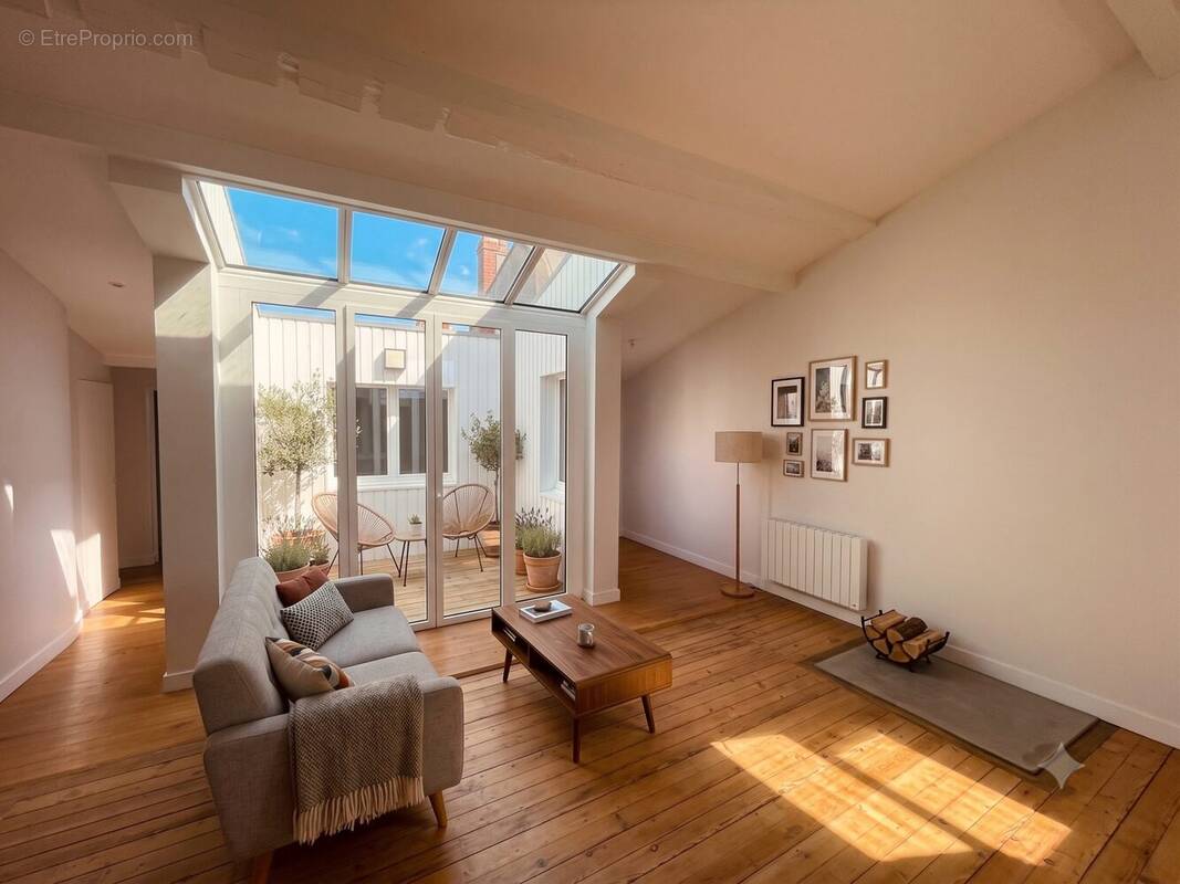 Appartement à BORDEAUX