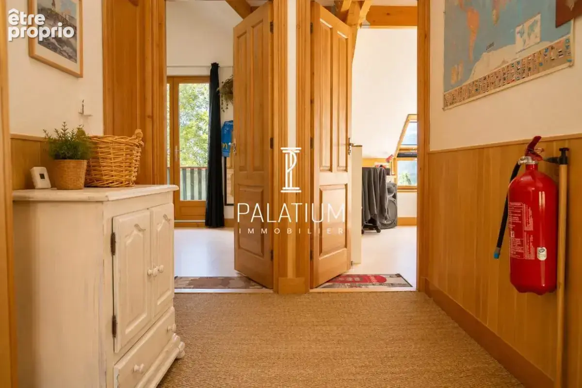 Propriété d'exception de près de 400 m² - photo 19